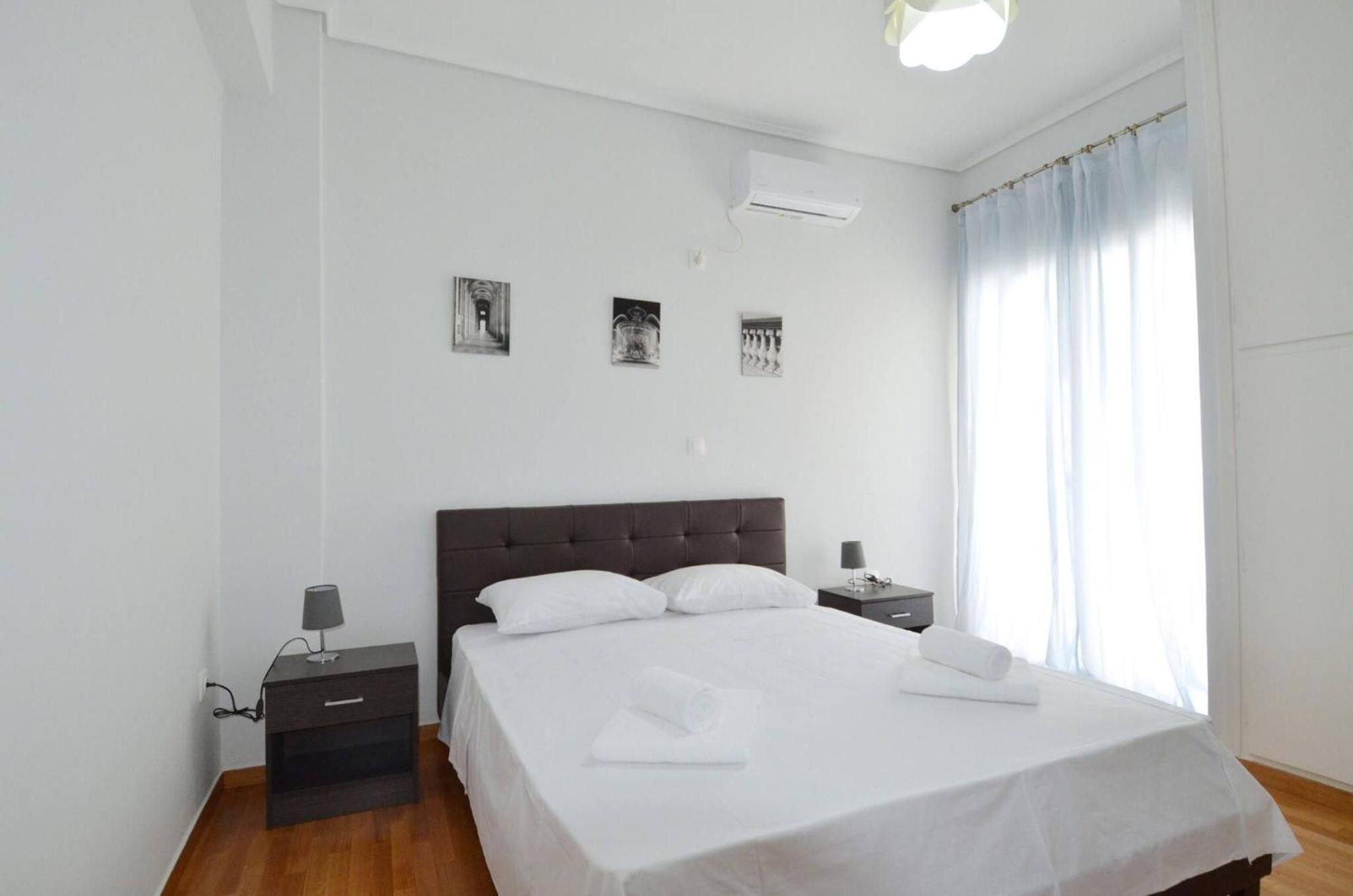 A Spacious Minimal Apatment At Chalandri Афины Экстерьер фото